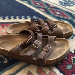 Birkenstock 36 Ladies Florida Soft Footbed 
Habana